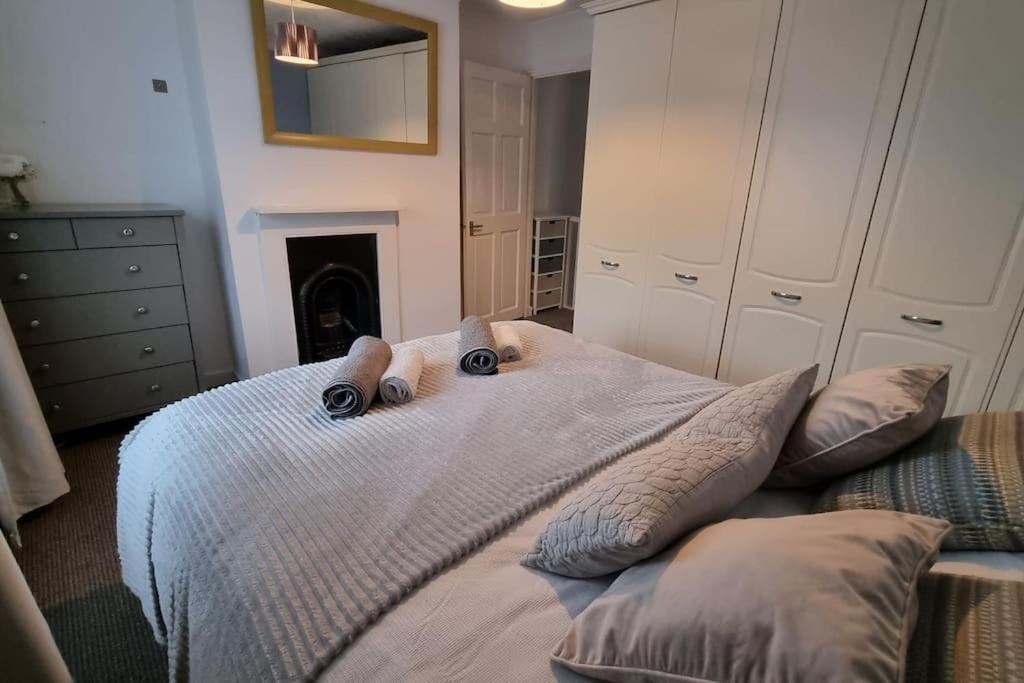 Entire House With Garden & Parking Nr Ashford Int Villa Exterior foto