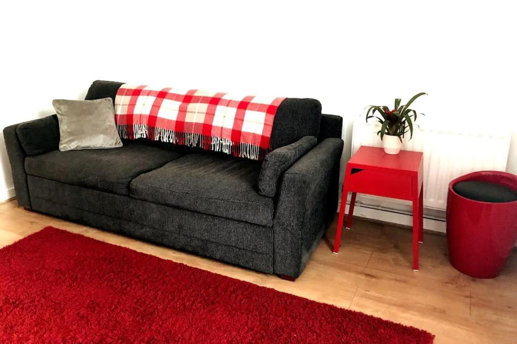 Entire House With Garden & Parking Nr Ashford Int Villa Exterior foto